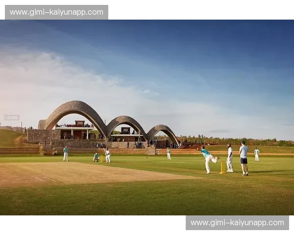 高尔夫周边：让球场之外的生活也充满优雅与乐趣